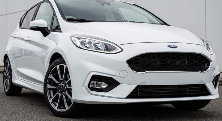 Explorer Baie-Mahault en voiture